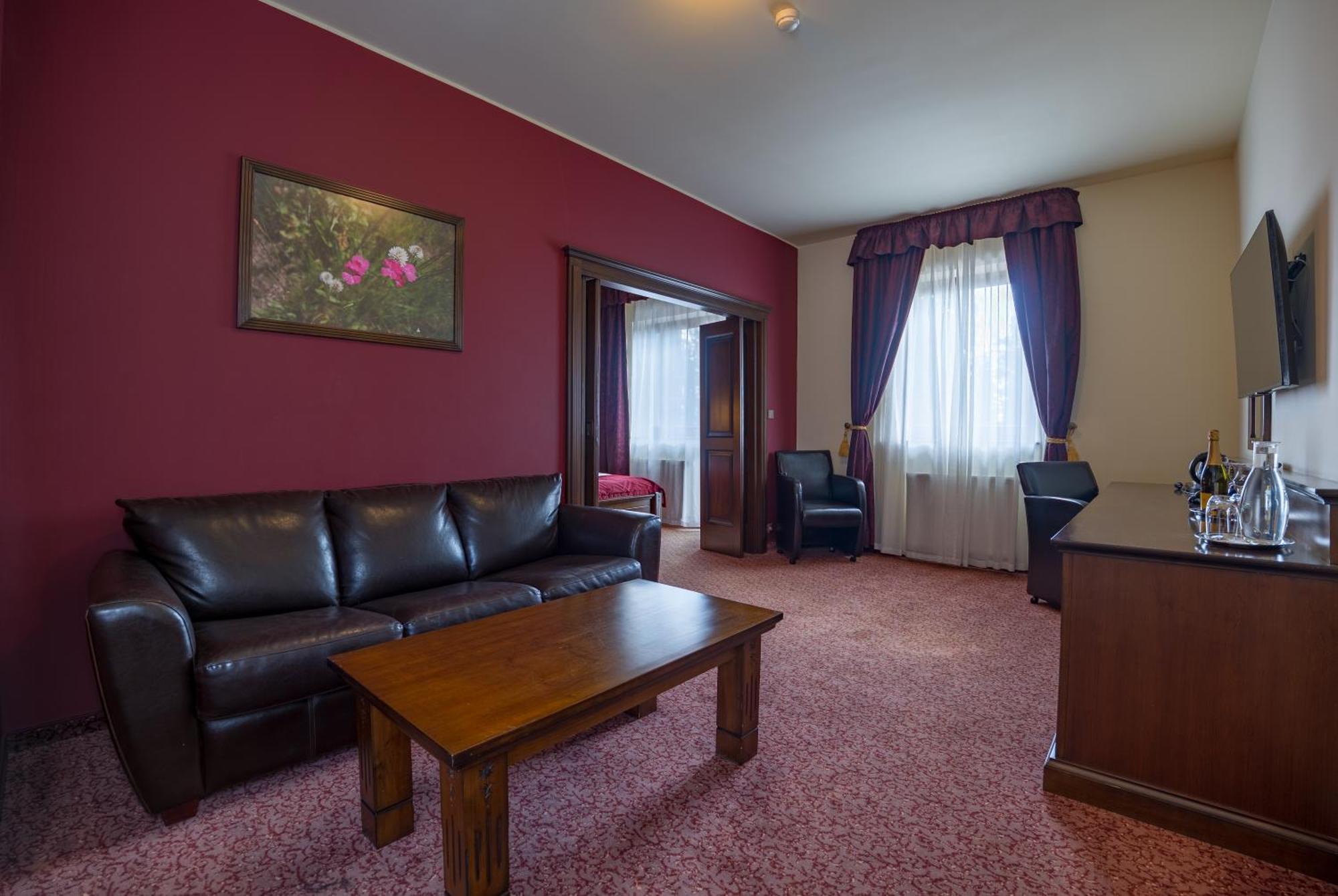 Aplend Wellness Hotel Borovica Strbske Pleso Ngoại thất bức ảnh