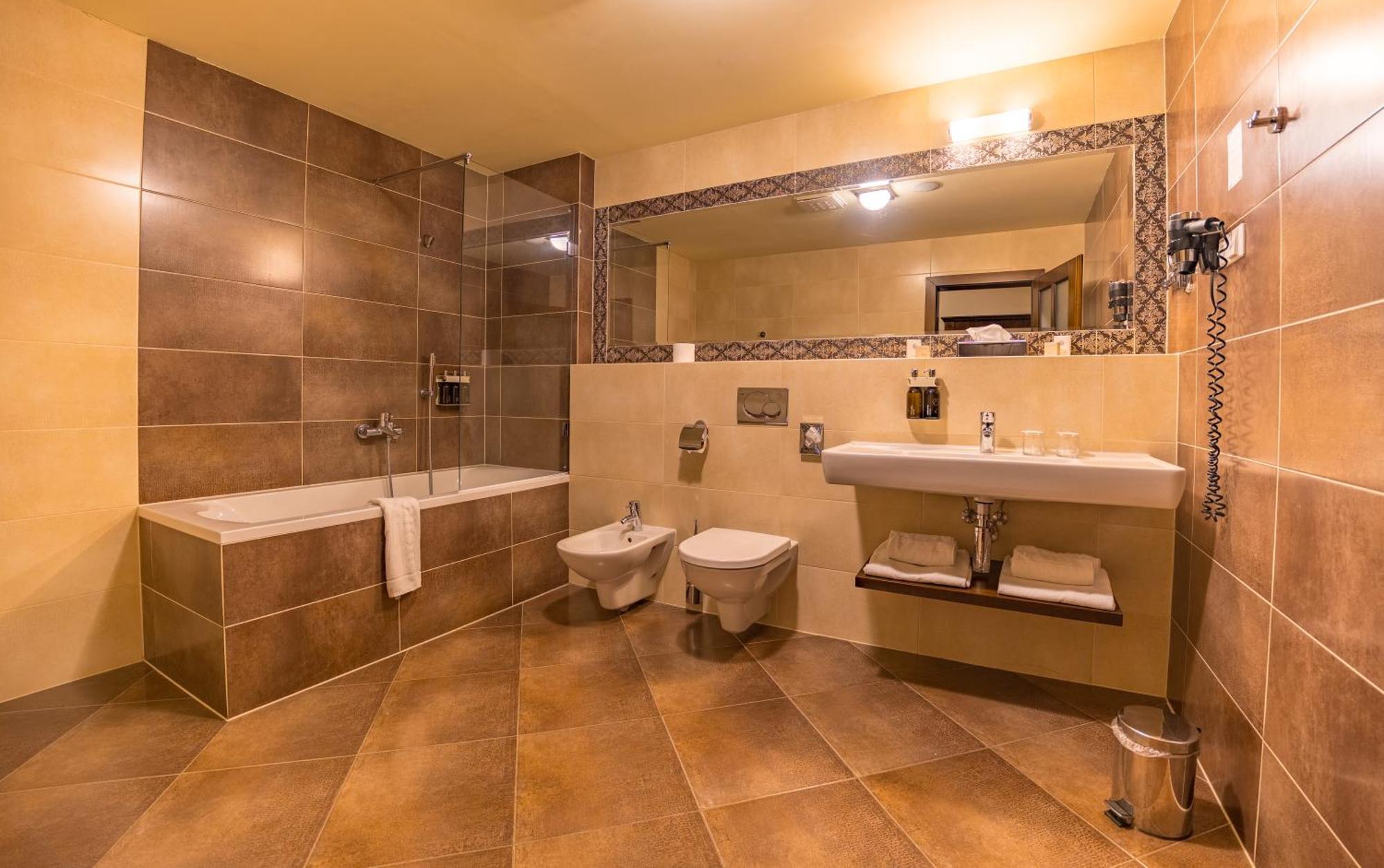 Aplend Wellness Hotel Borovica Strbske Pleso Ngoại thất bức ảnh